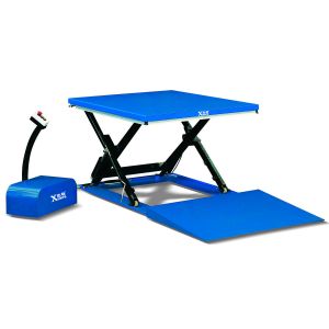 升降平臺在建筑施工中的角色解析